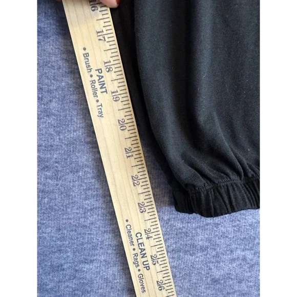 Vuori Villa Cargo Joggers Black Sz Medium women's - Picture 6 of 14